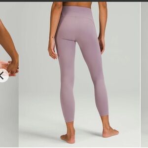 NWOT Lululemon Instill High-Rise Tight 25"
Violet Verbena size 2